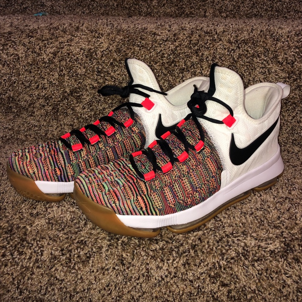 Multicolor Nike KD9 Men Basketball Shoe Size 10.5